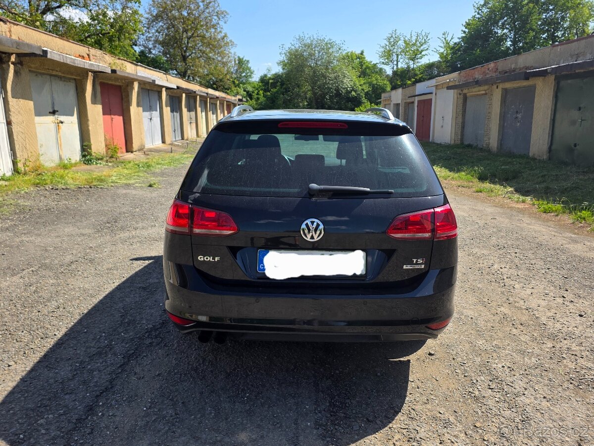 Volkswagen Golf 1,4tsi kombi model 2014 - 4