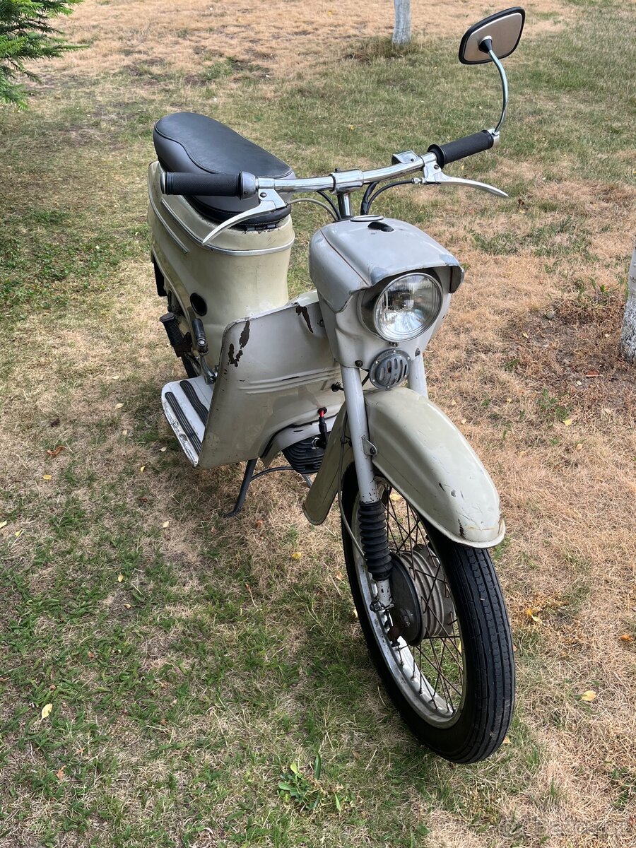 Jawa 20 pionýr - 4