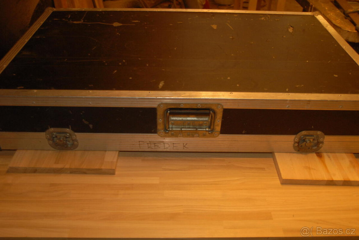 mixážní pult Allen Heath PA 28 - 4