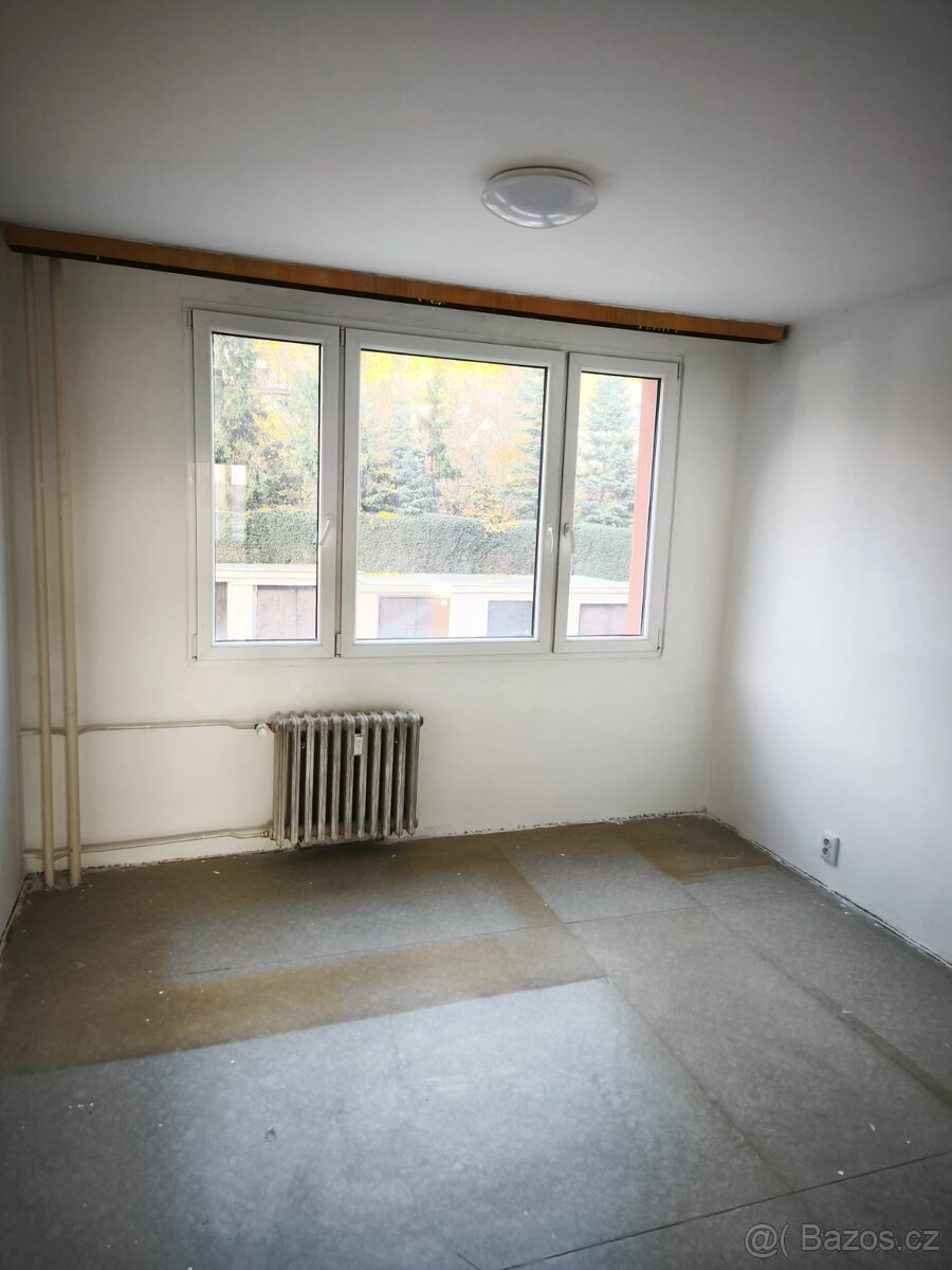 Pronajmu byt 4+1v Mostě - 4