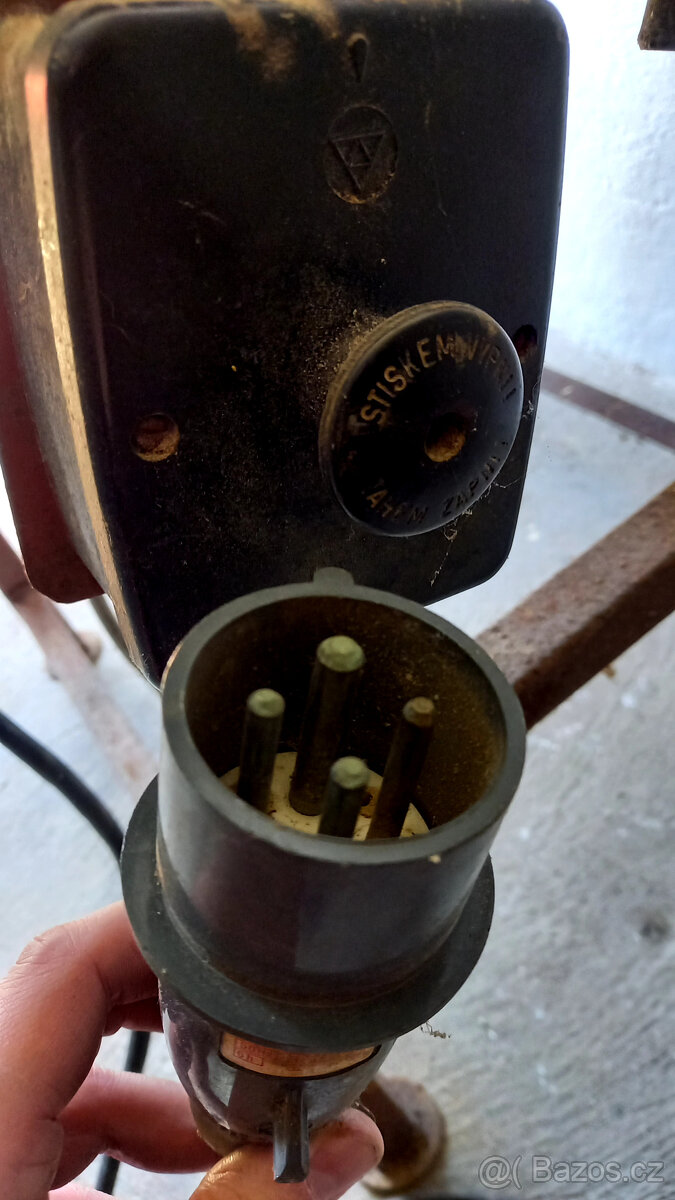 Mlátička drtička obilí s motorem - 4