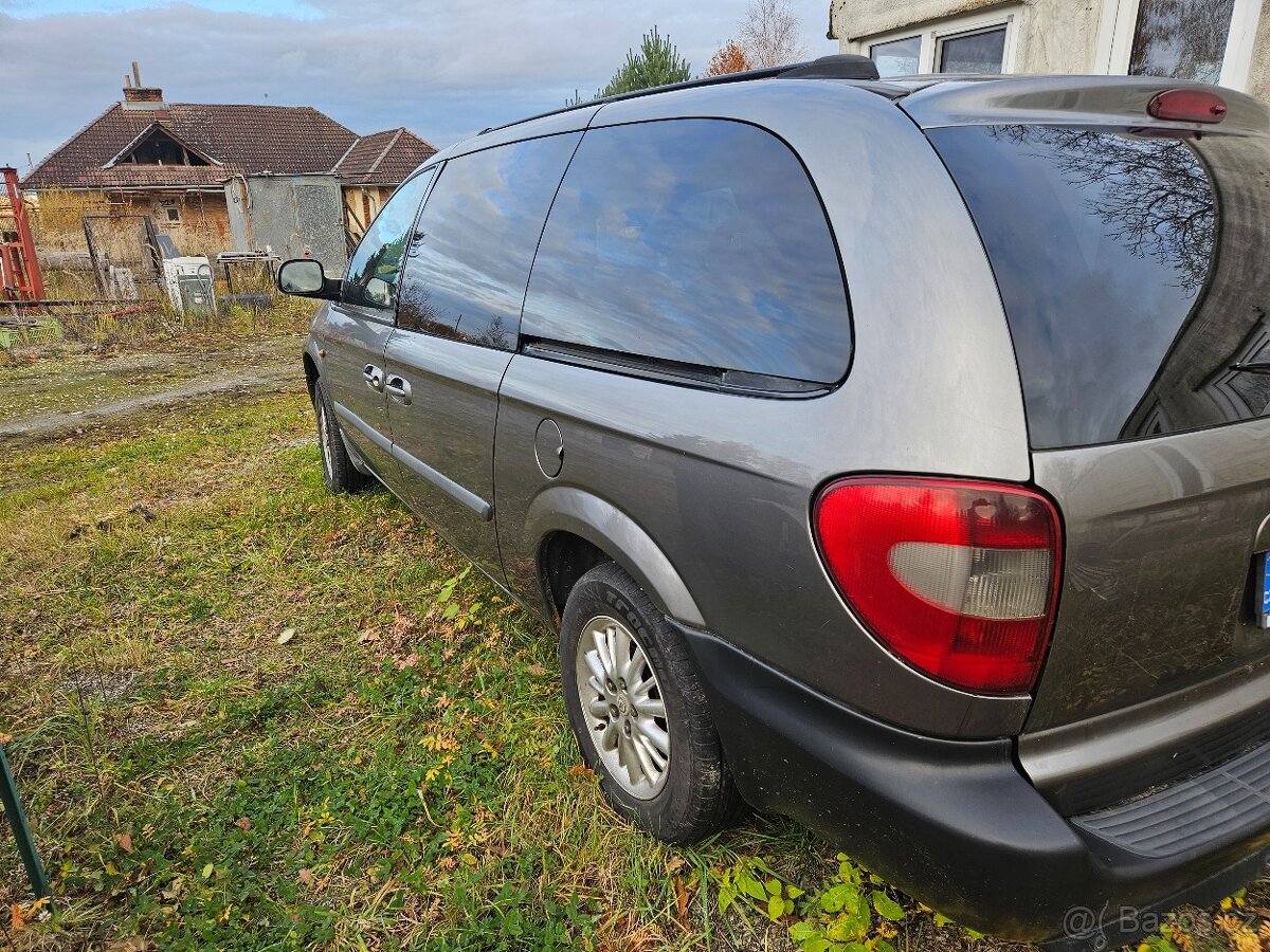 Chrysler grand voyager - 4