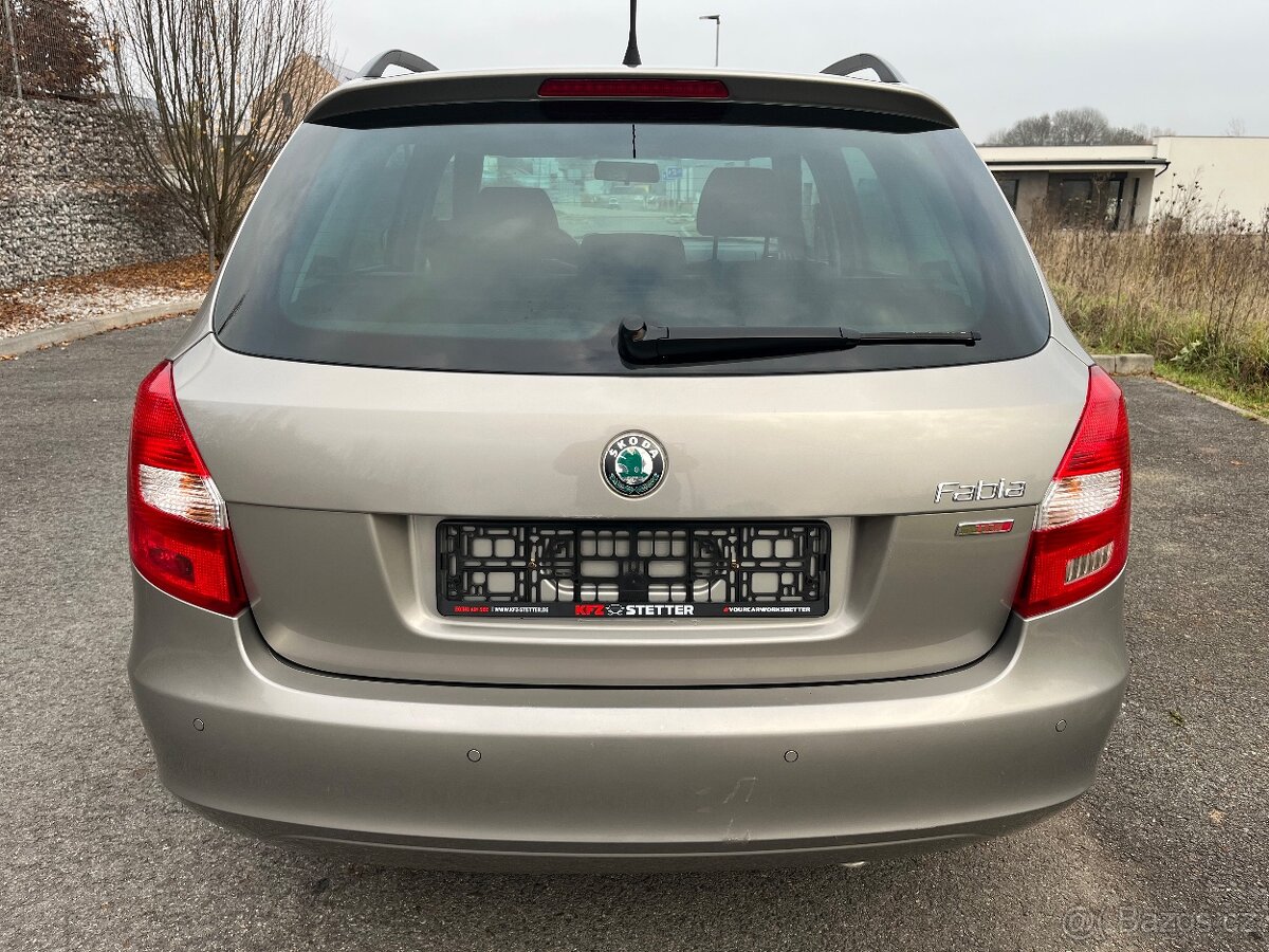 Š Fabia Kombi 1.6 TDi 77kW,2011,Pěkná výbava,2 sady alu kol - 4