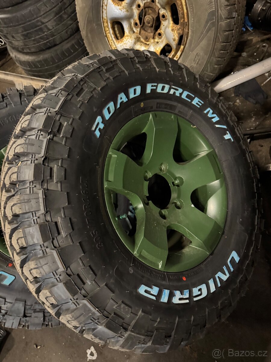 UNIGRIP Road Force M/T 305/70 R16 118/115Q - 4