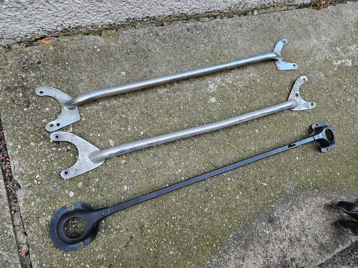 Škoda Felicia Favorit rozpěra tlumičů - 4