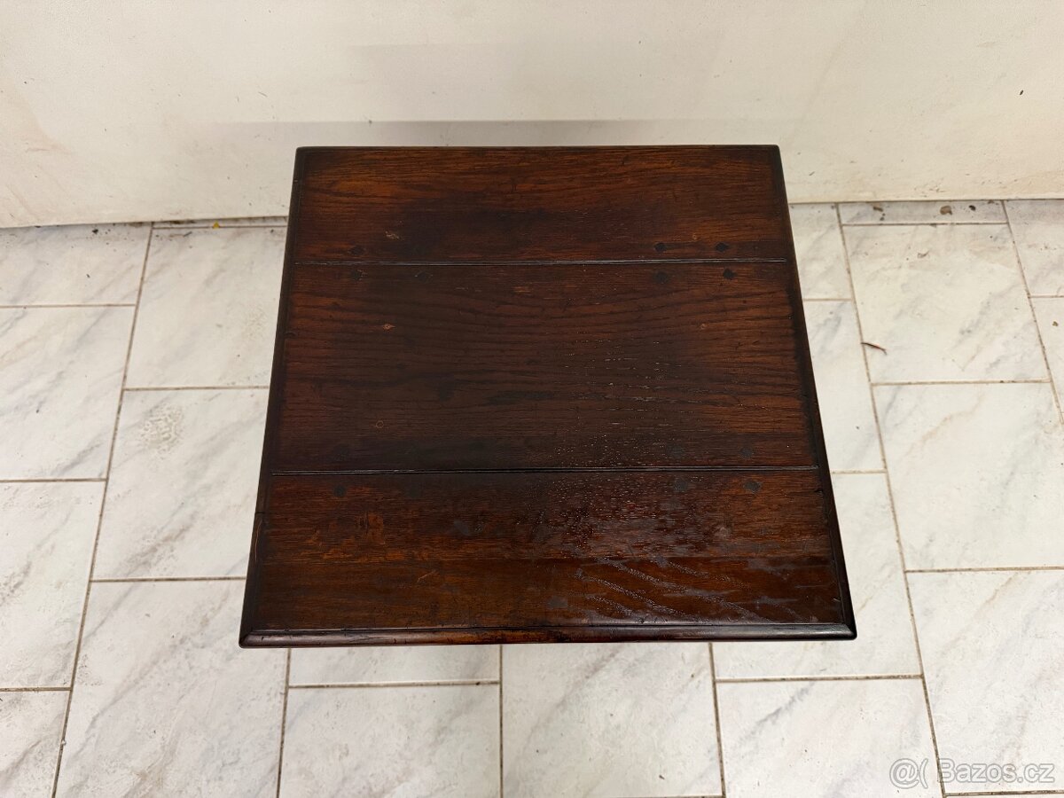 Starožitný rustikální stolek - 4