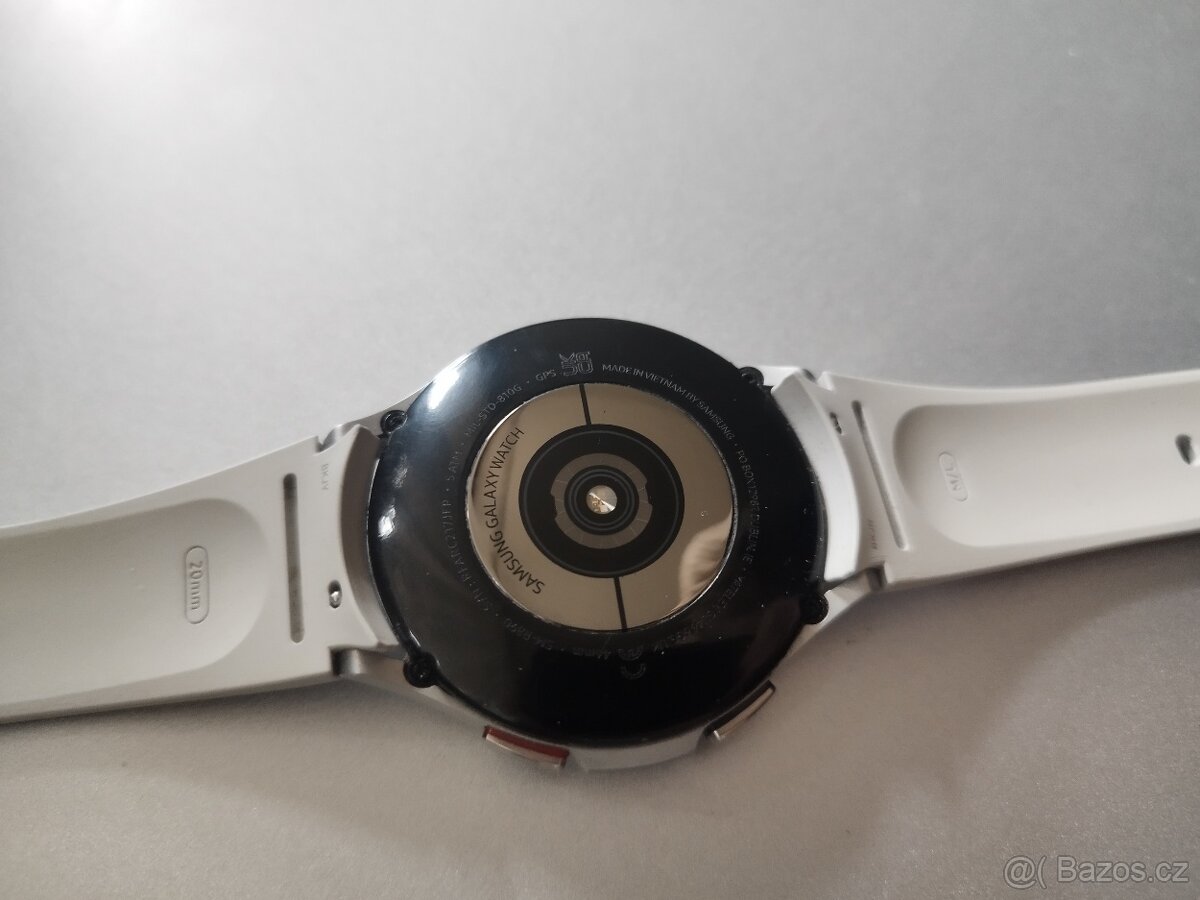 Samsung Galaxy Watch 4 ( 46 mm ) - 4