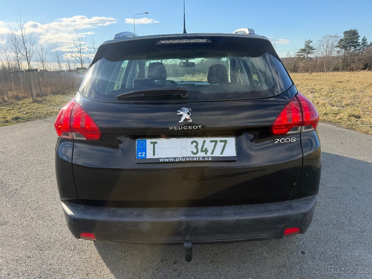 Peugeot 2008 1,2 benzin stk 05/2027 - 4