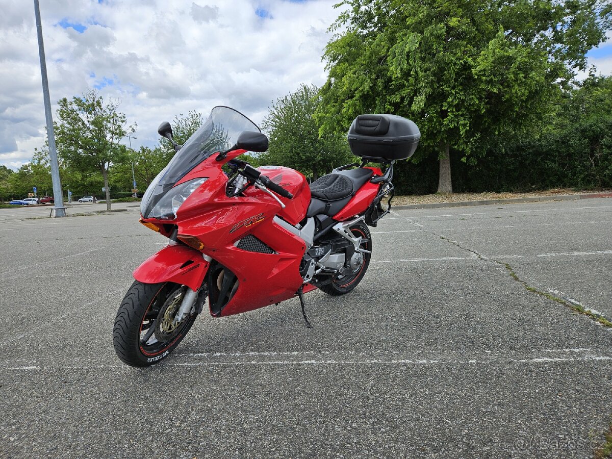 Honda VFR 800 VTEC - 4