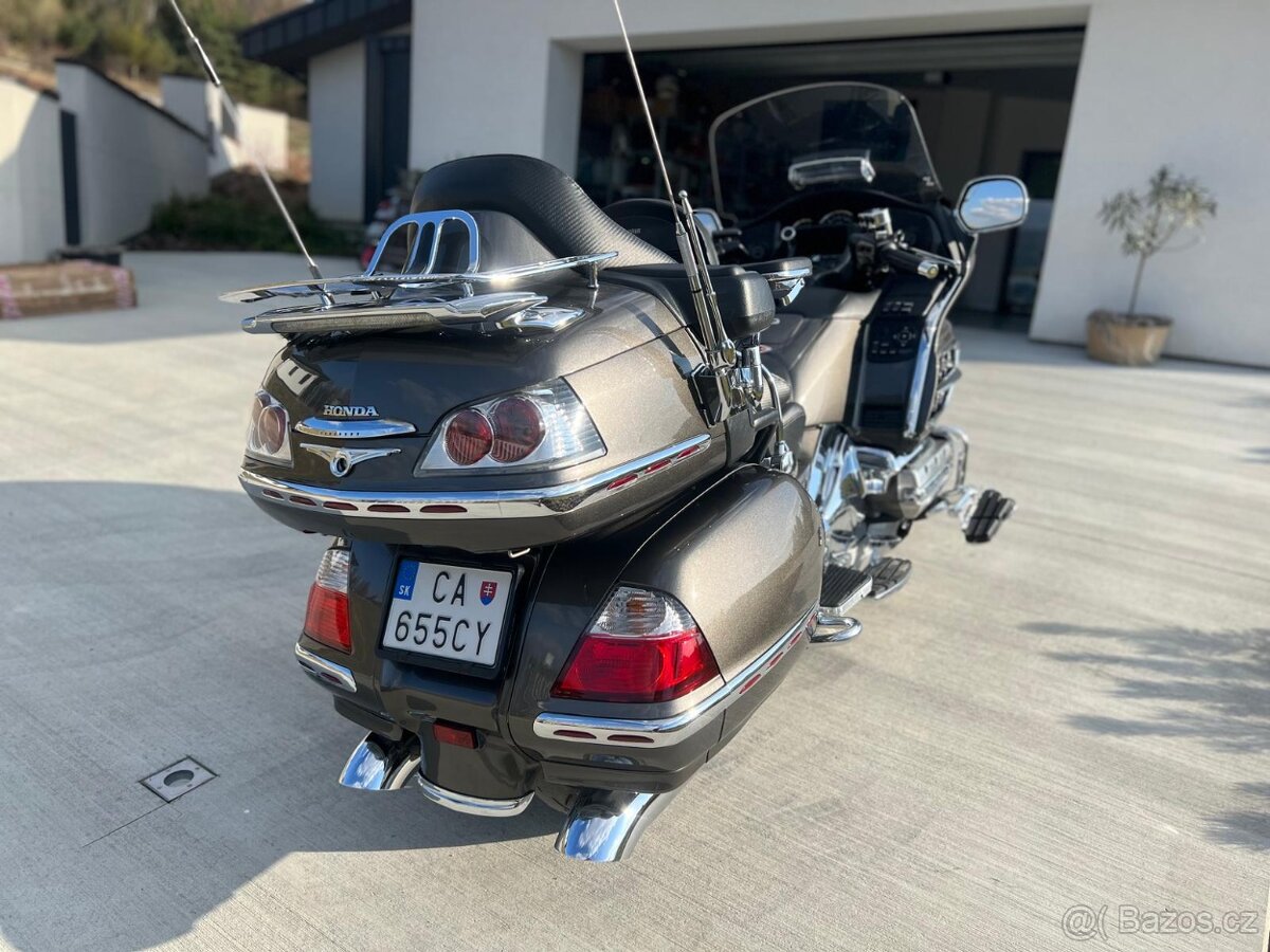 Honda GL1800 Goldwing - 4