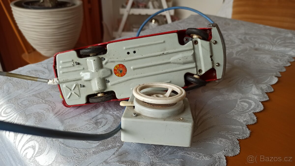 Ites stará hračka na kabel - 4