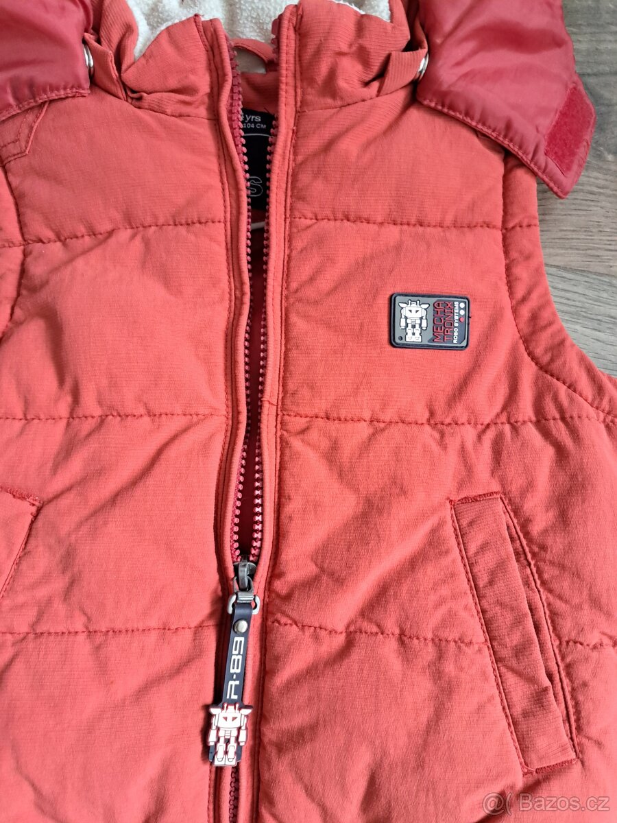 Zateplená vesta Reserved, vel. 104 - 4