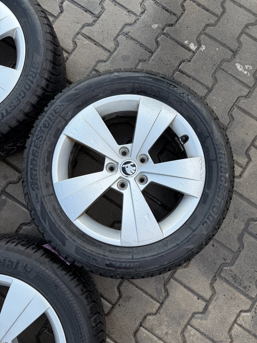 Komplet alu Škoda Superb 5x112r17+215/55r17 zimní - 4