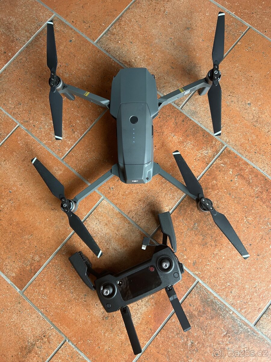 Dron DJI Mavic Pro + příslušenství - 4