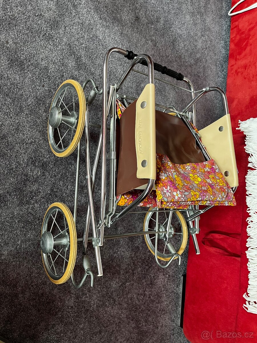 Starožitný kočárek pro panenky - 4