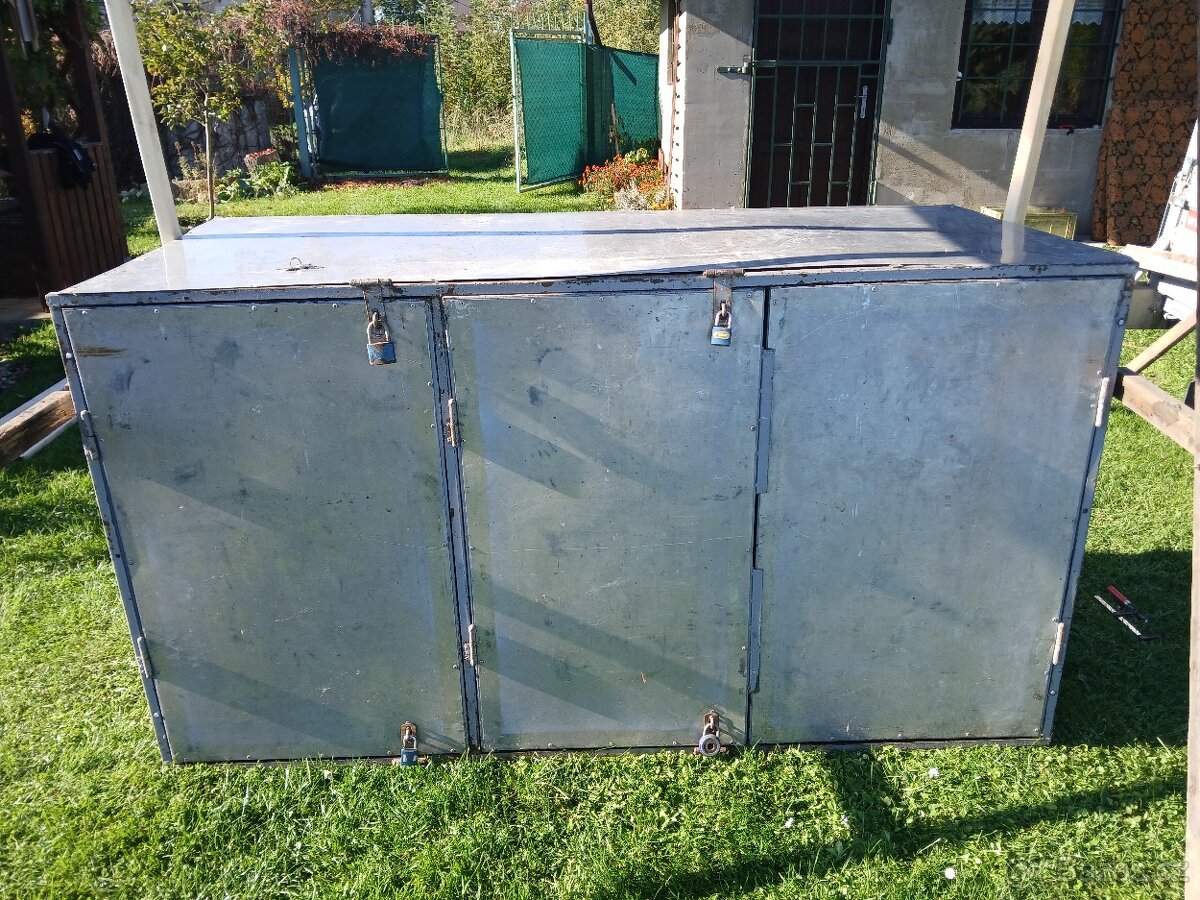 Prodam prodejní pult ke stánkovému prodeji. - 4