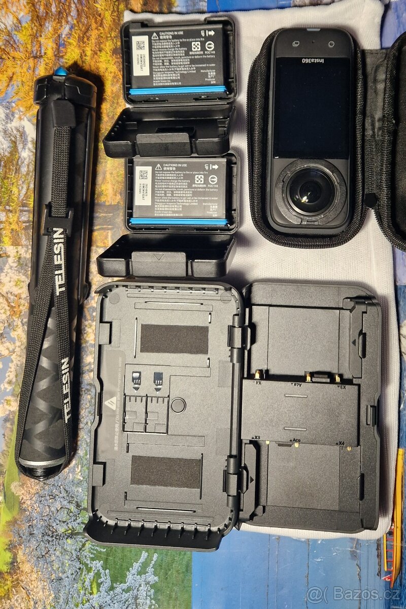 Kamera Insta 360 X3 - 4