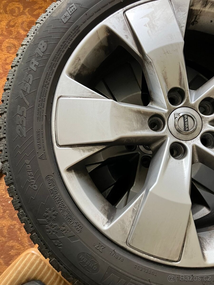 Volvo XC40 originální disky 18 - 4