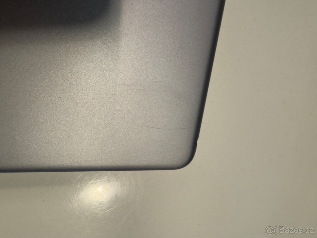 iPad 6. generace (2018) 128GB - 4