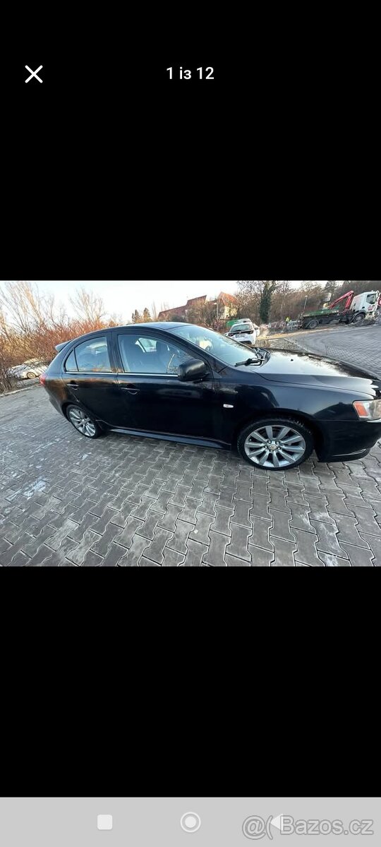 Mitsubishi Lancer X - 4