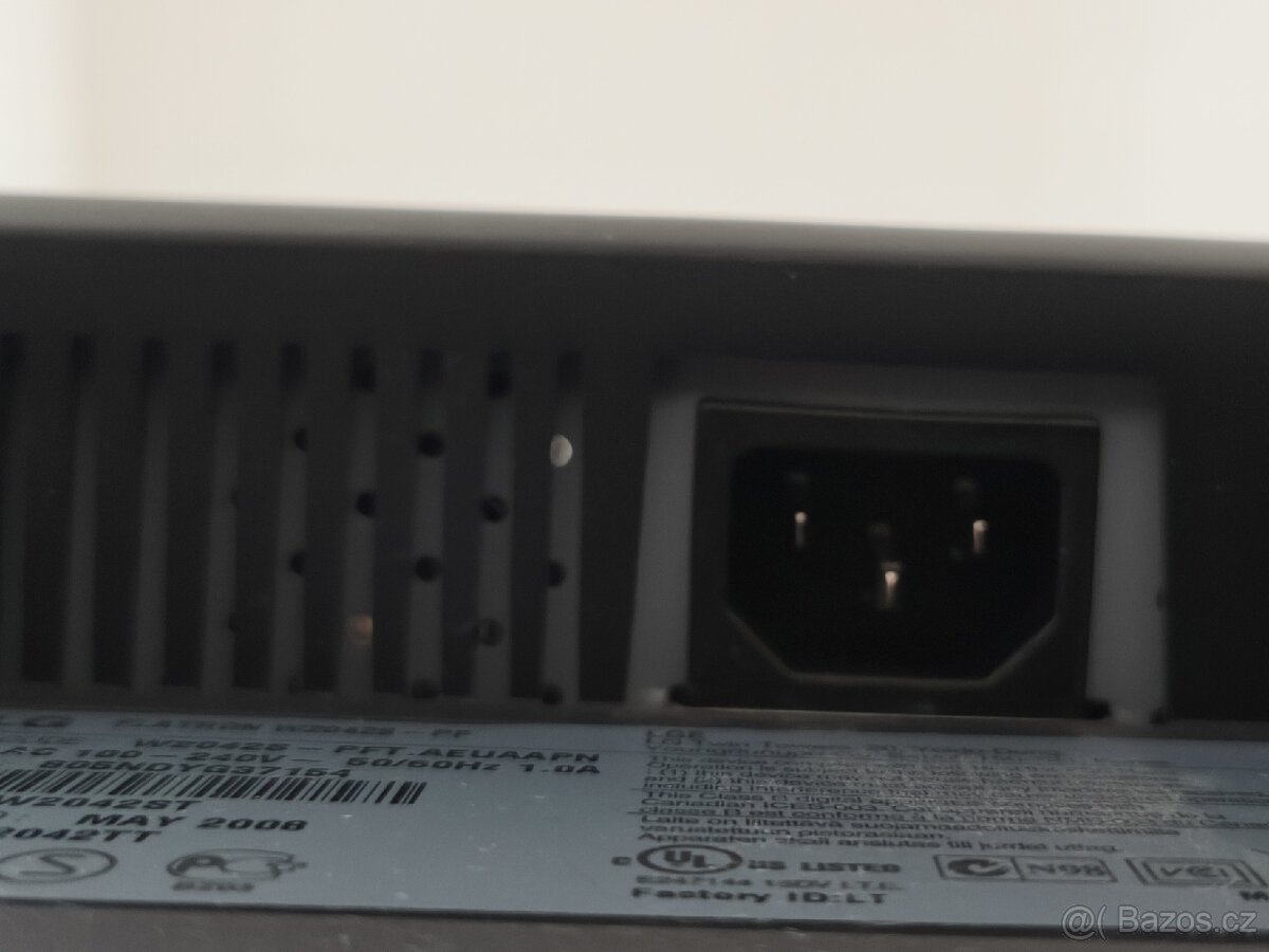 Monitor LG Flatron W2042S - 4