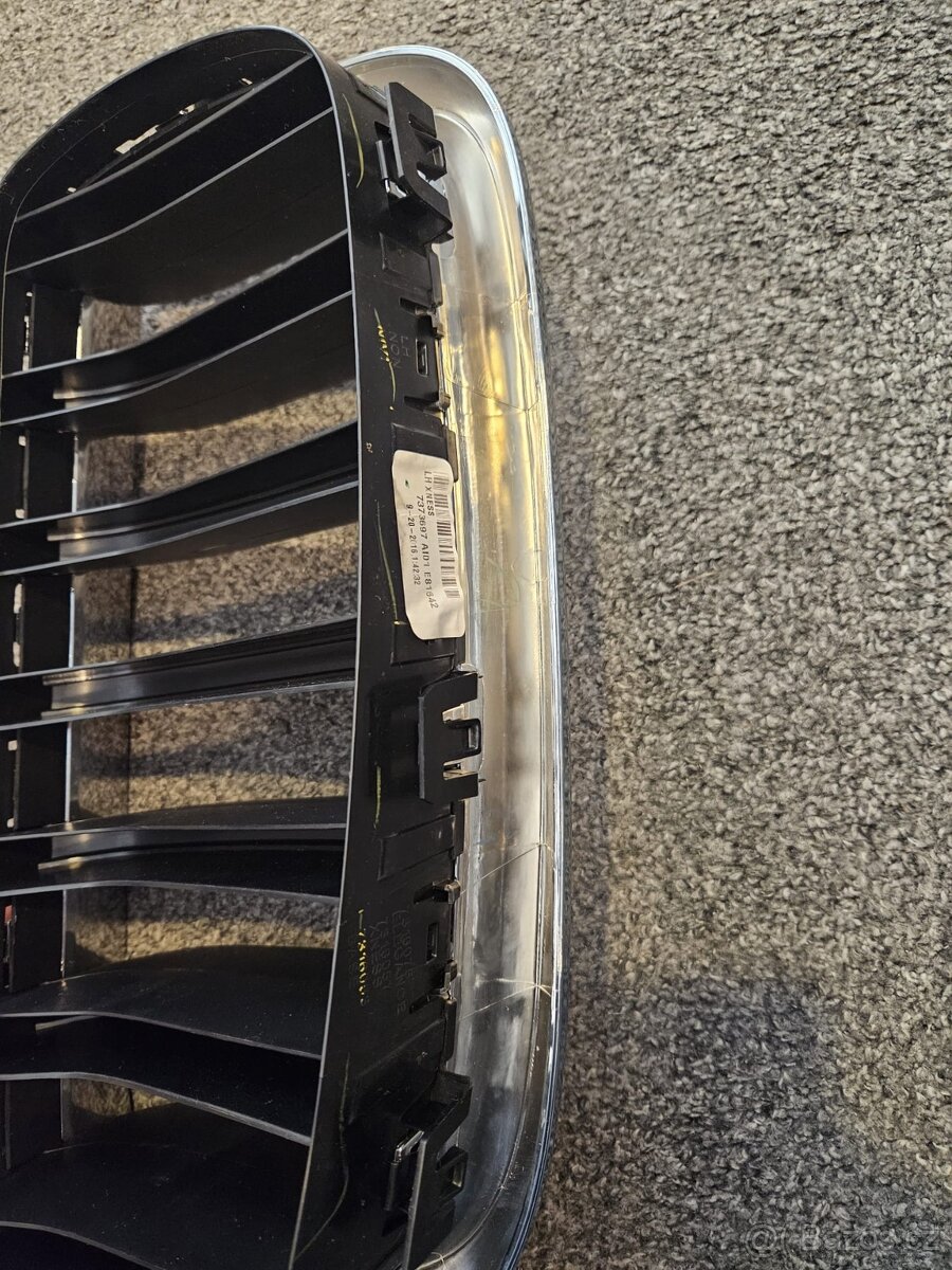 Přední mřížka do nárazníku BMW X6 - 4
