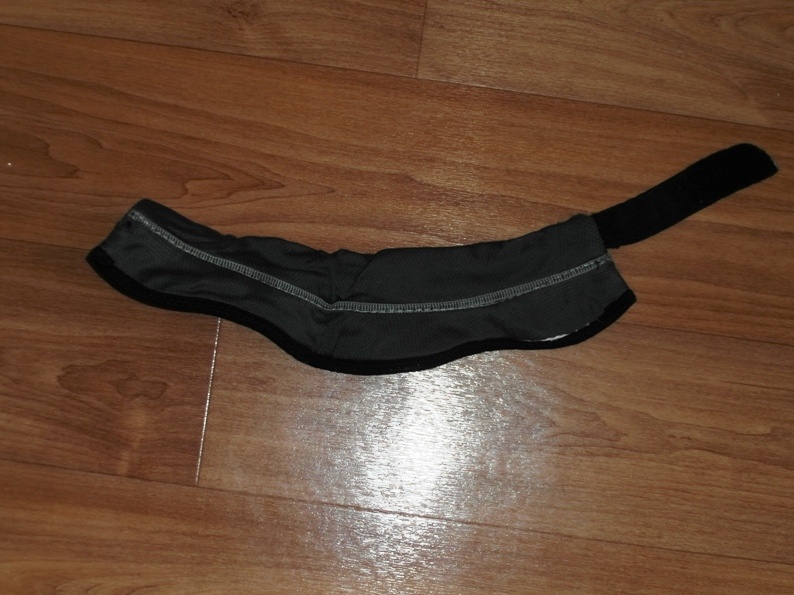 Nákrčník Reebok 7K, tkaničky Elite - 4