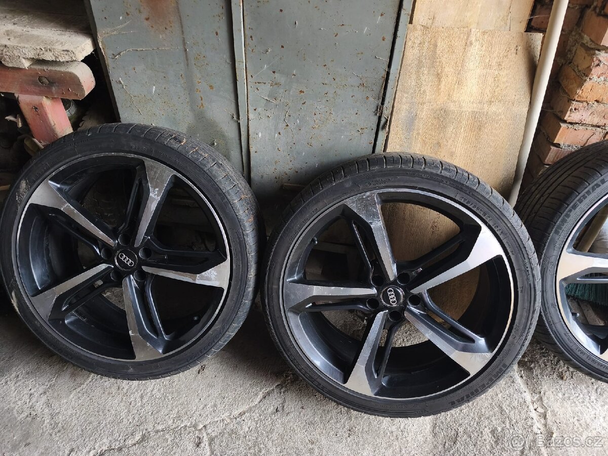 Audi Sport 5 Arm Blade 275/35/ZR21 - 4