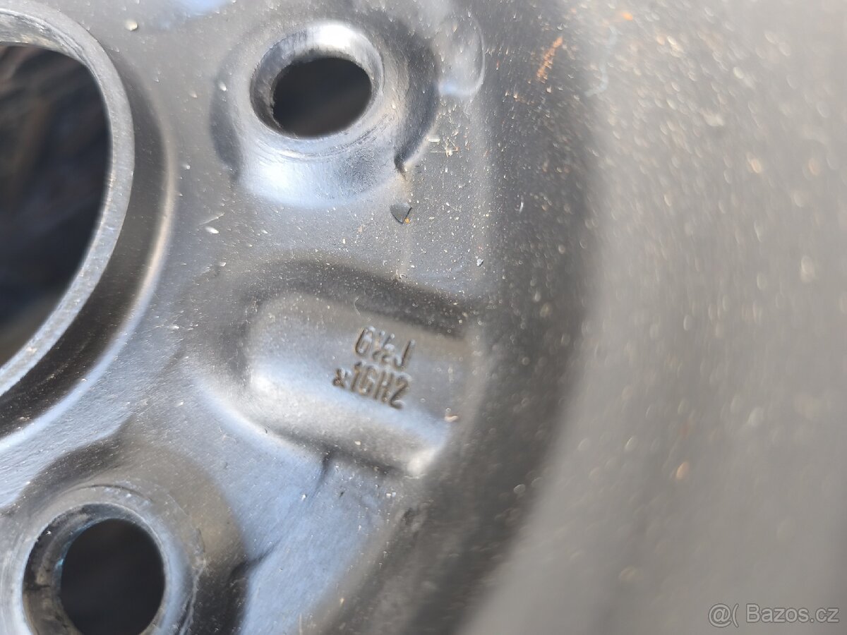 Toyota plechová kola 5x114.3ET45 - 4