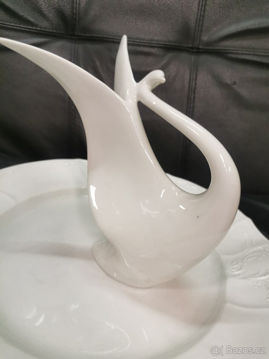 Labuť, Royal Dux. - 4