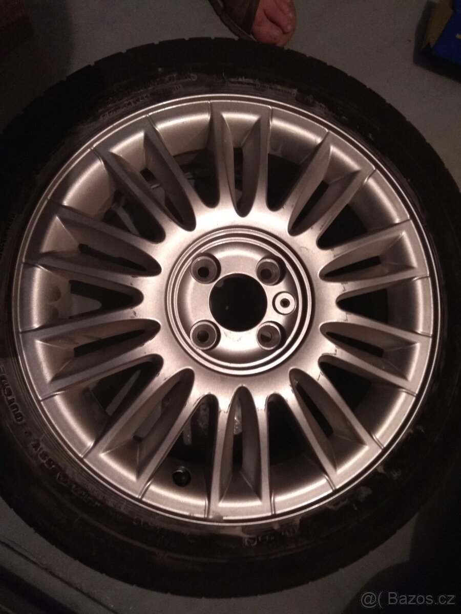 Alu kola 16, 4 děr 100 Renault nové - 4