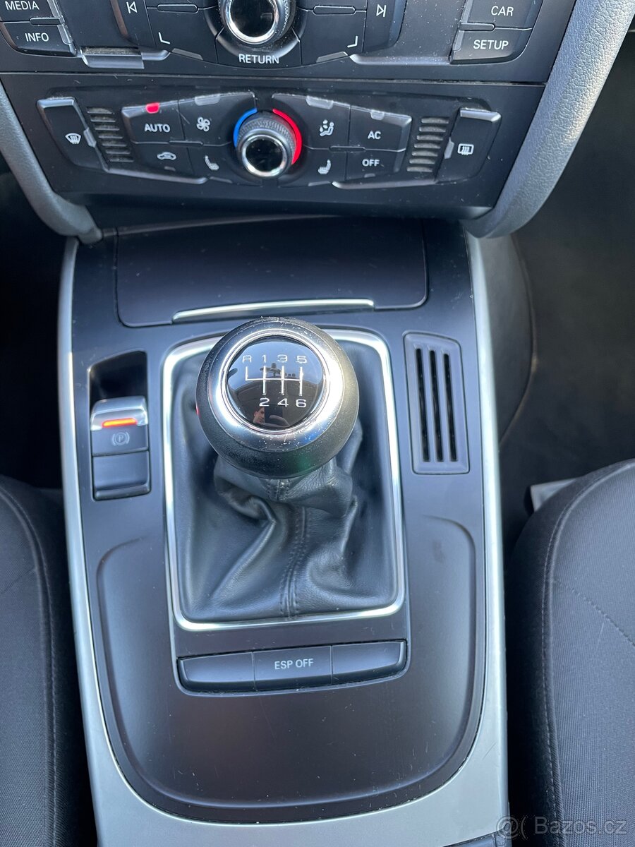 Audi A4 B8 2.0 TDI 88 KW 2008 306000 km - 4