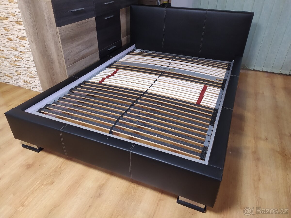 POSTEL S ROŠTEM A MOLITANOVOU MATRACÍ 140x200cm - 4