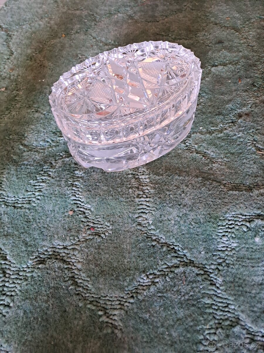 Broušené sklo, vázy - 4