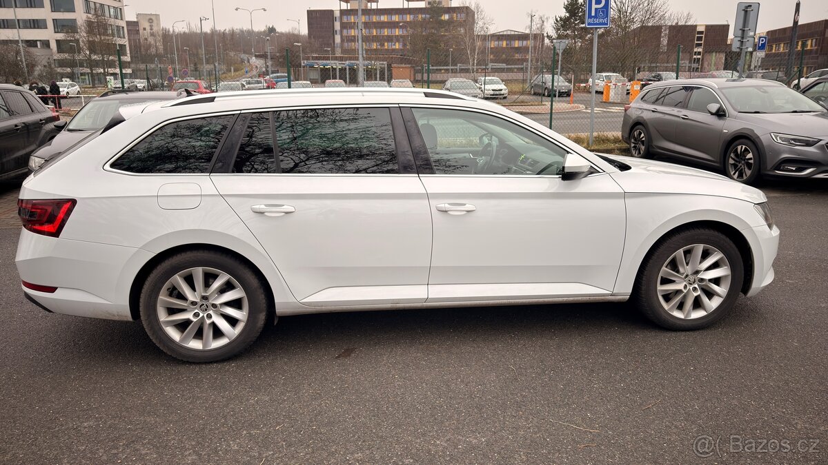 Škoda Superb 3 2.0tdi - 4
