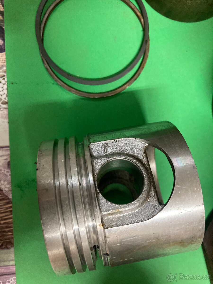 Válec vložený ŠKODA 105 - 4