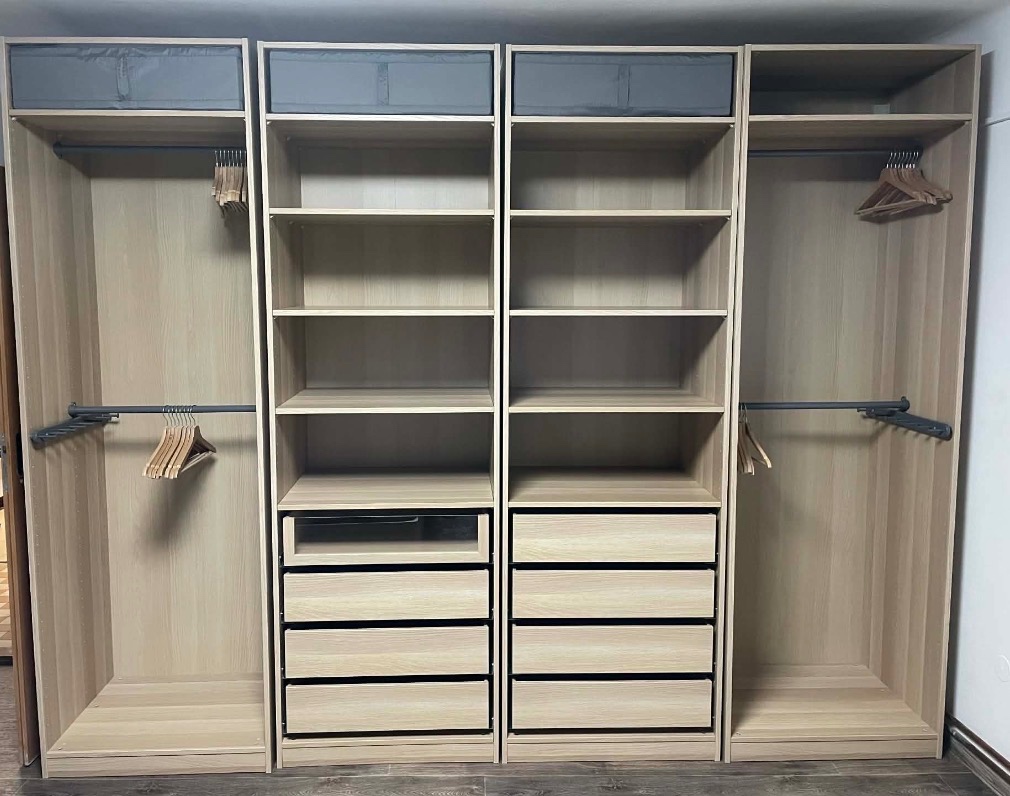 ŠATNÍ SKŘÍNĚ IKEA (skoro nové) - 4