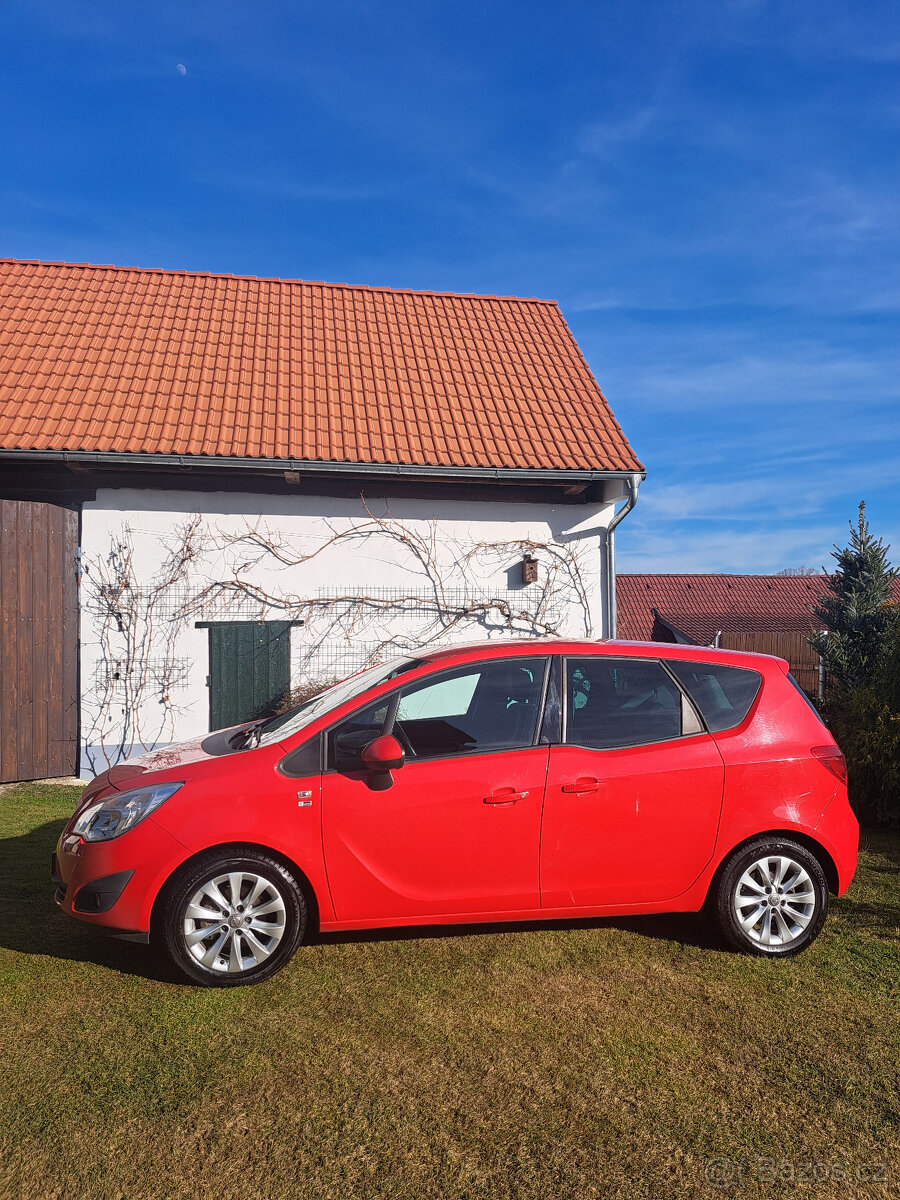 OPEL MERIVA 1.4i 88kW TOP VÝBAVA - 4