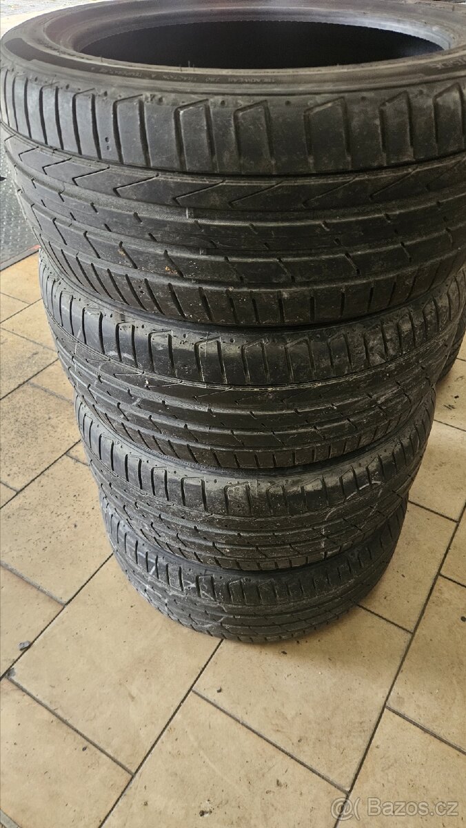 Letní sada pneu 225/45/R17 Hankook - 4