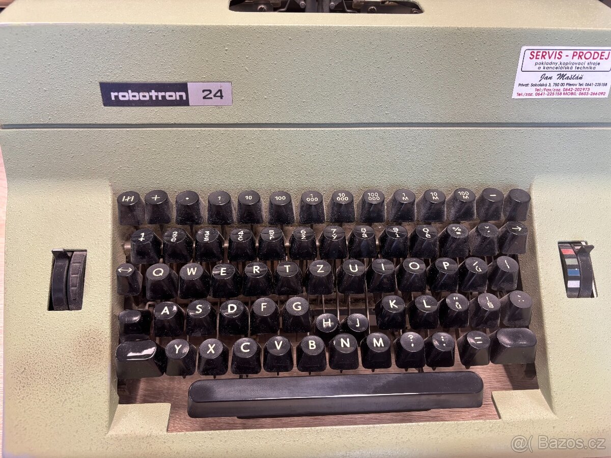 Psací stroj Robotron 24 - 4