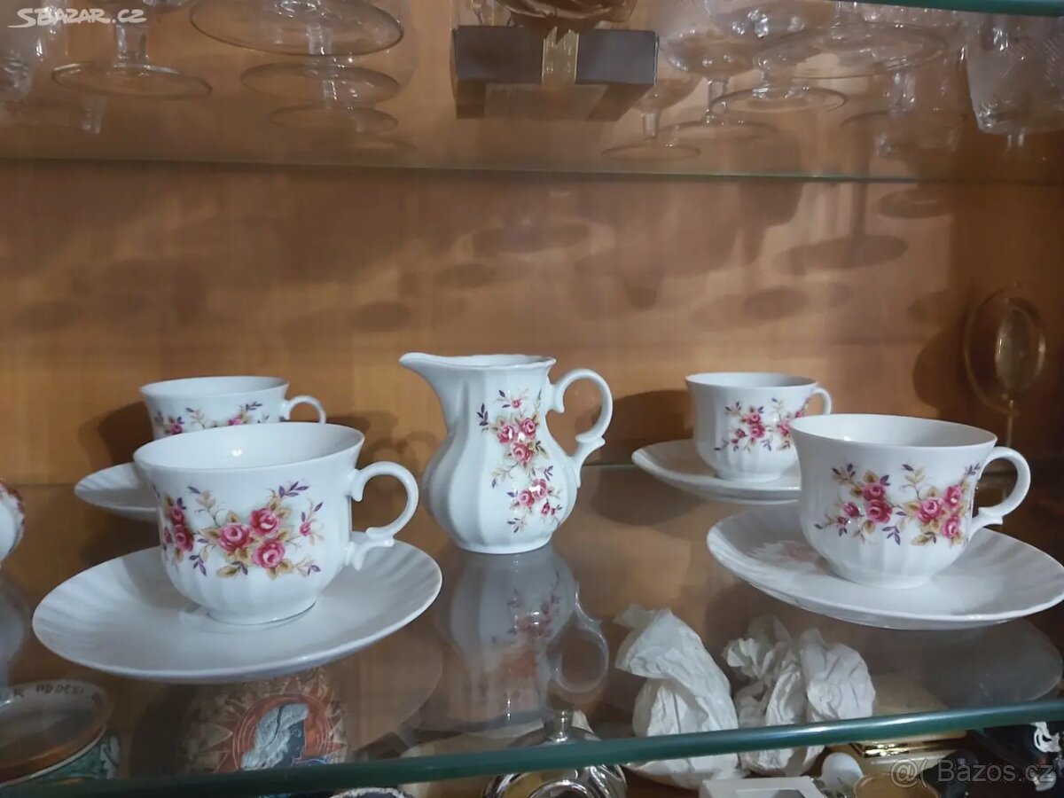 Porcelánový květinový servis - 4