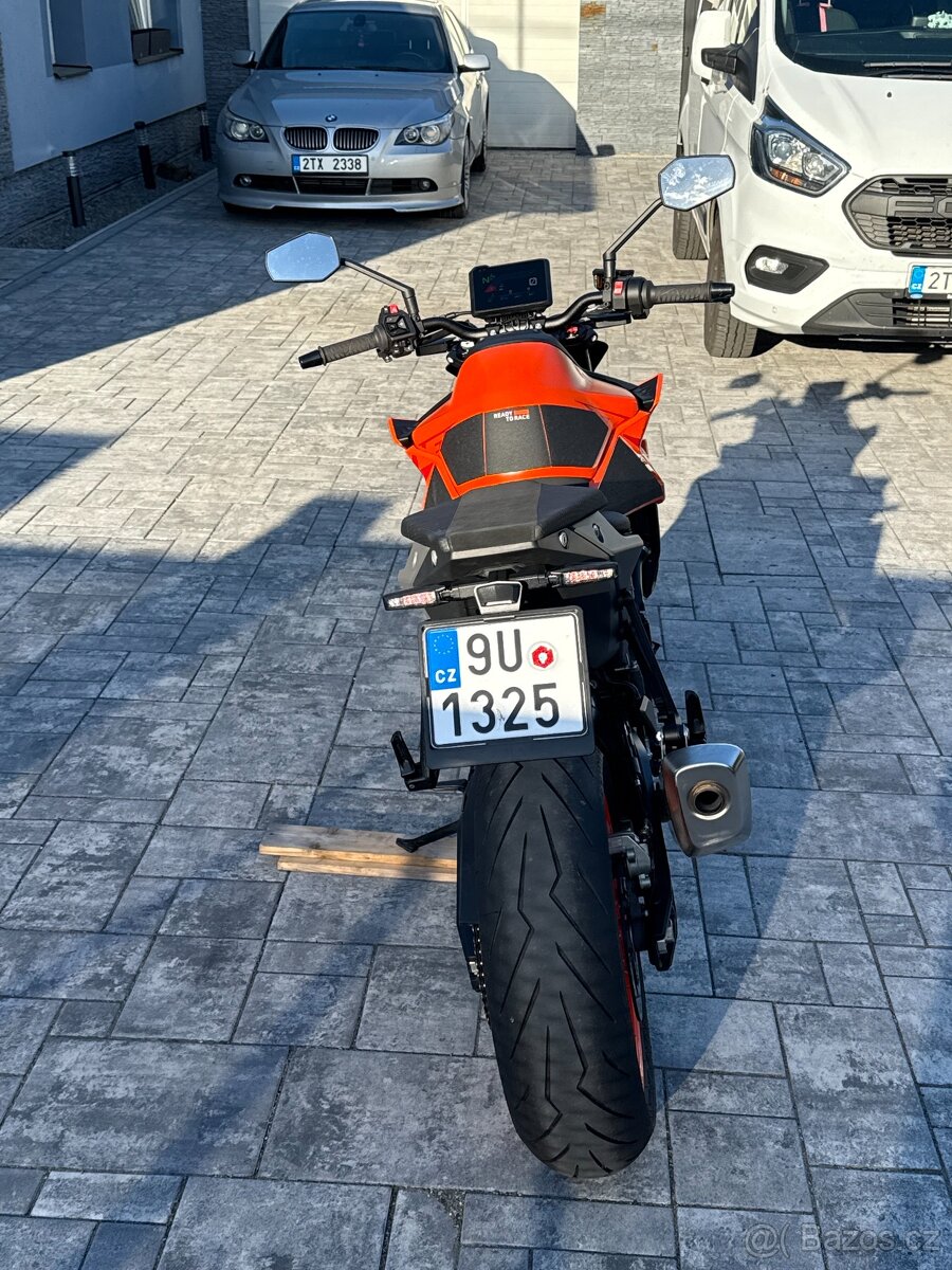 KTM Duke 990 Tech Pack 90 kW - 4
