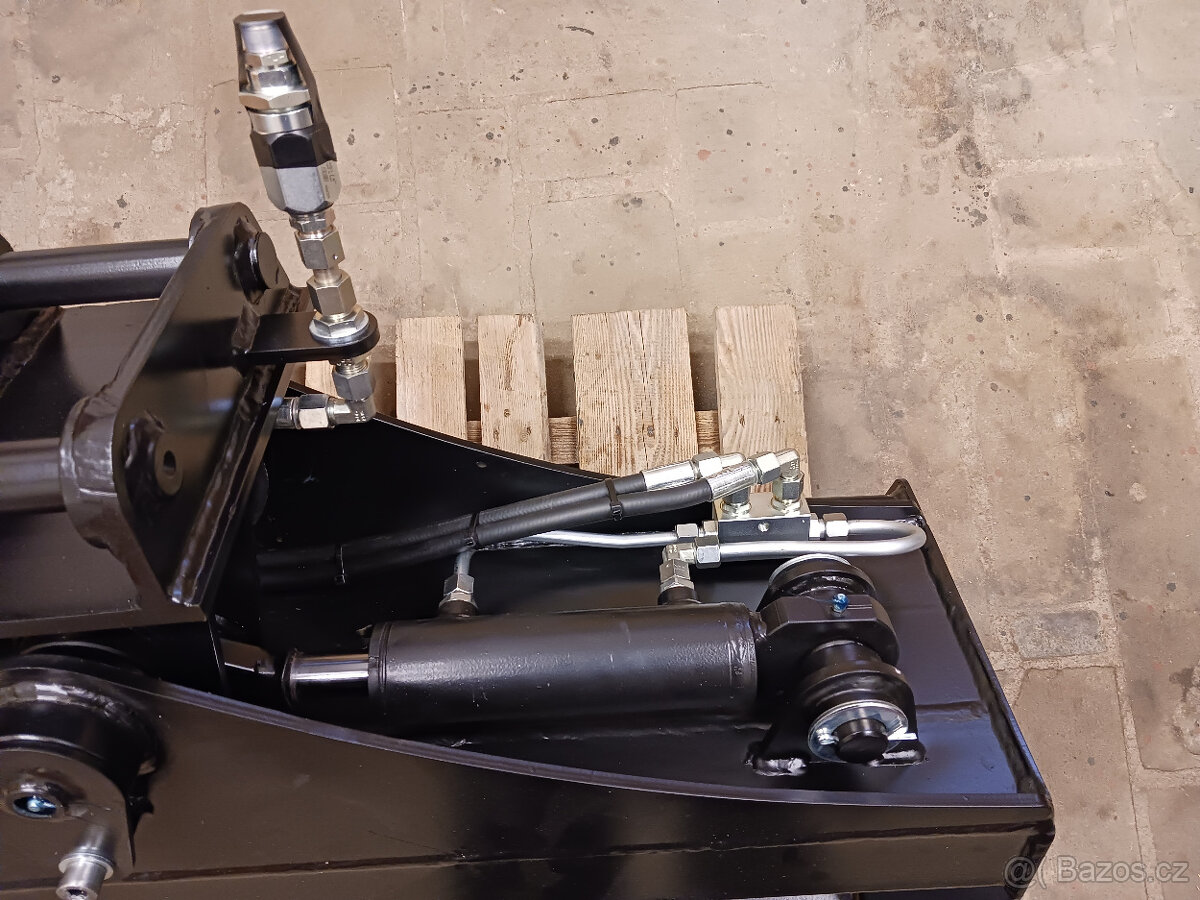 Hydraulická svahovka 120 cm 2,8-3,9t - 4