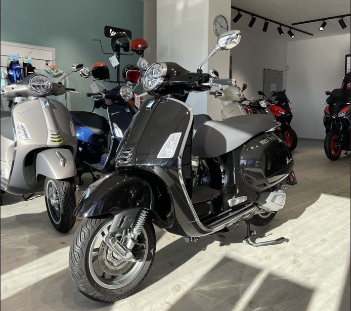 VESPA GTS 310 S HPE ABS E5+ NV NERO CONVINTO - 4