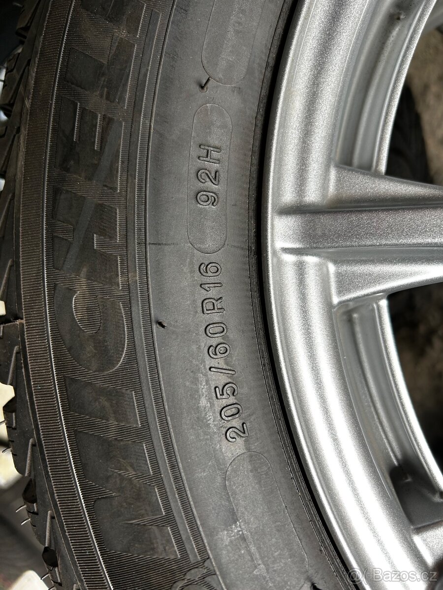 Mercedes C-Class, W205, 205/60/16 zimní sada - 4