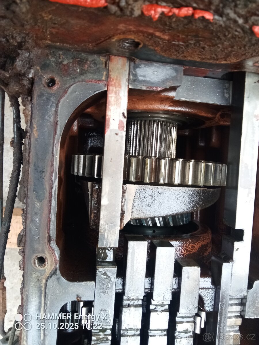 Zetor 7011 převodovka - 4