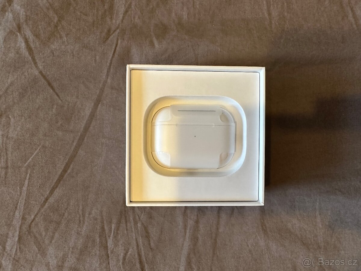 Apple AirPods Pro (2. generace) s MagSafe pouzdrem - 4