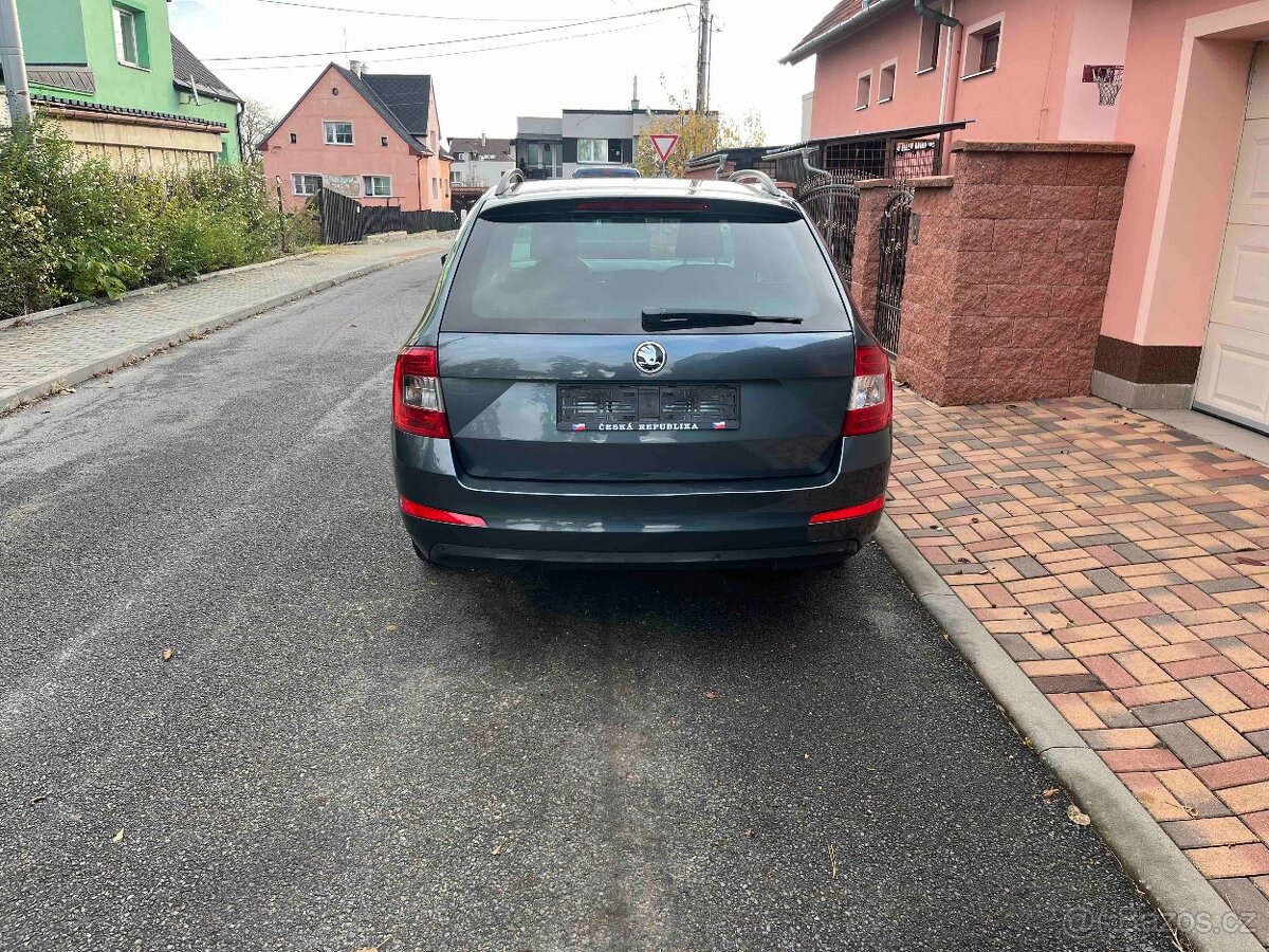 Škoda Octavia 3 Kombi 1,4 TSI - ELEGANCE - 4