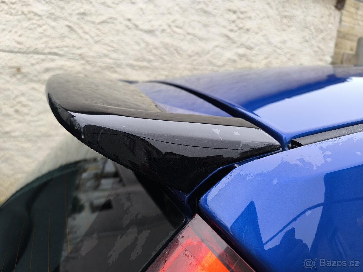 Ford fiesta ST150 - 4