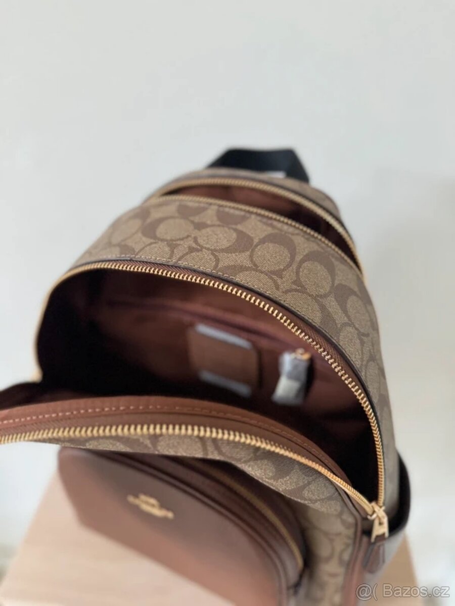 Coach batůžek - 4